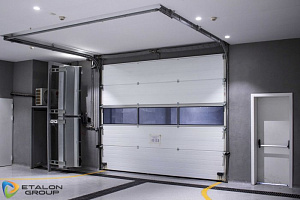 Промышленные секционные ворота SPU F42 Hormann