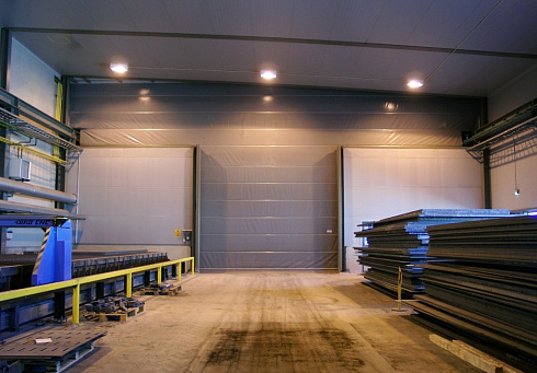 Ворота для мостовых кранов